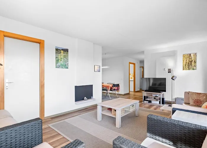 Saphir 104 Pres De La Telecabine A