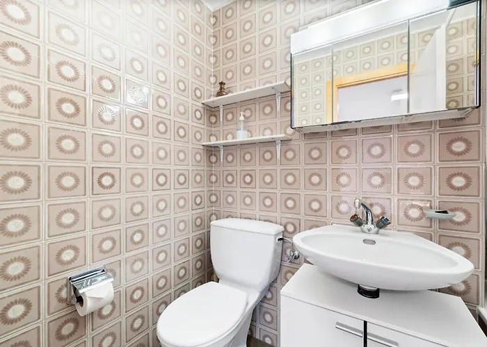 Saphir 104 Pres De La Telecabine A